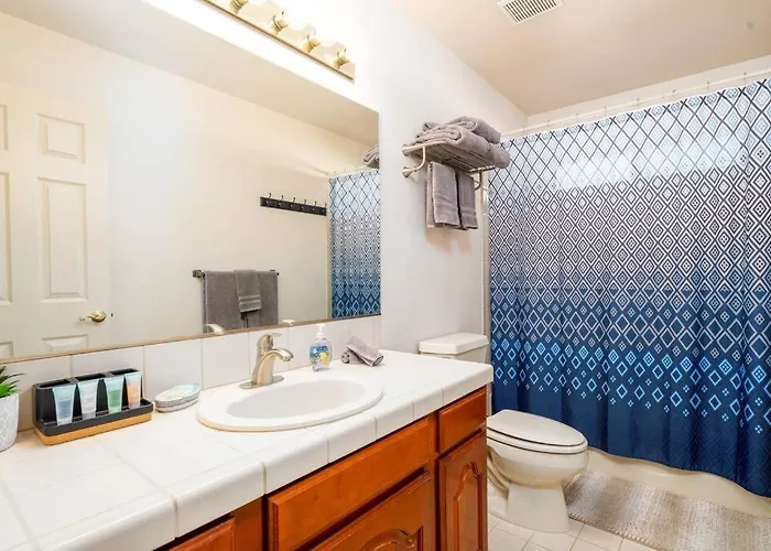Grand Havasu Oasis With Custom Pool & Spa! Ferienhaus *