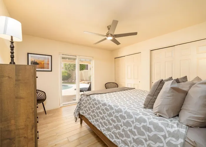 Grand Havasu Oasis With Custom Pool & Spa! Ferienhaus